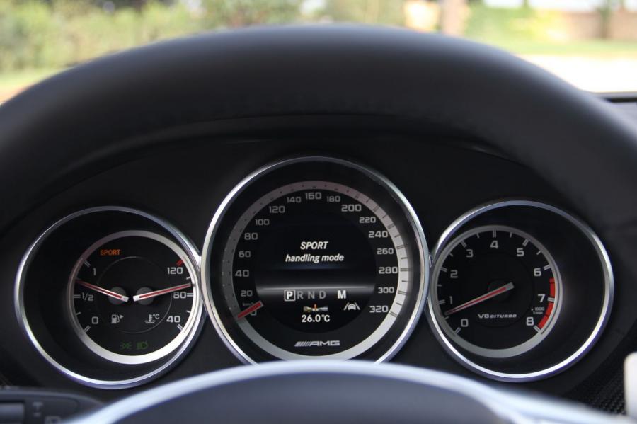  Mercedes-Benz CLS63 AMG Shooting Brake 2013 года  (фото 36 из 84)